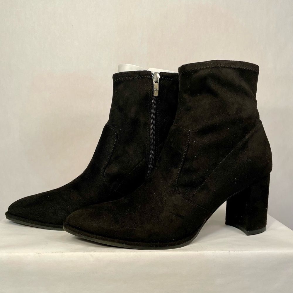 Marc Fisher Black Vegan Suede Women's Ankle Boots Size 8M - Picture 7 of 9
